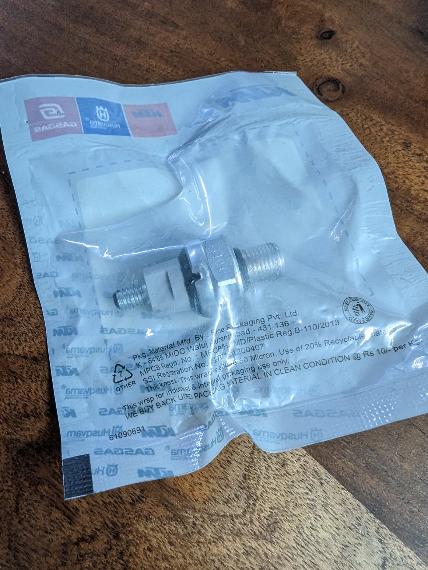 Oil Pressure Switch - DK101225