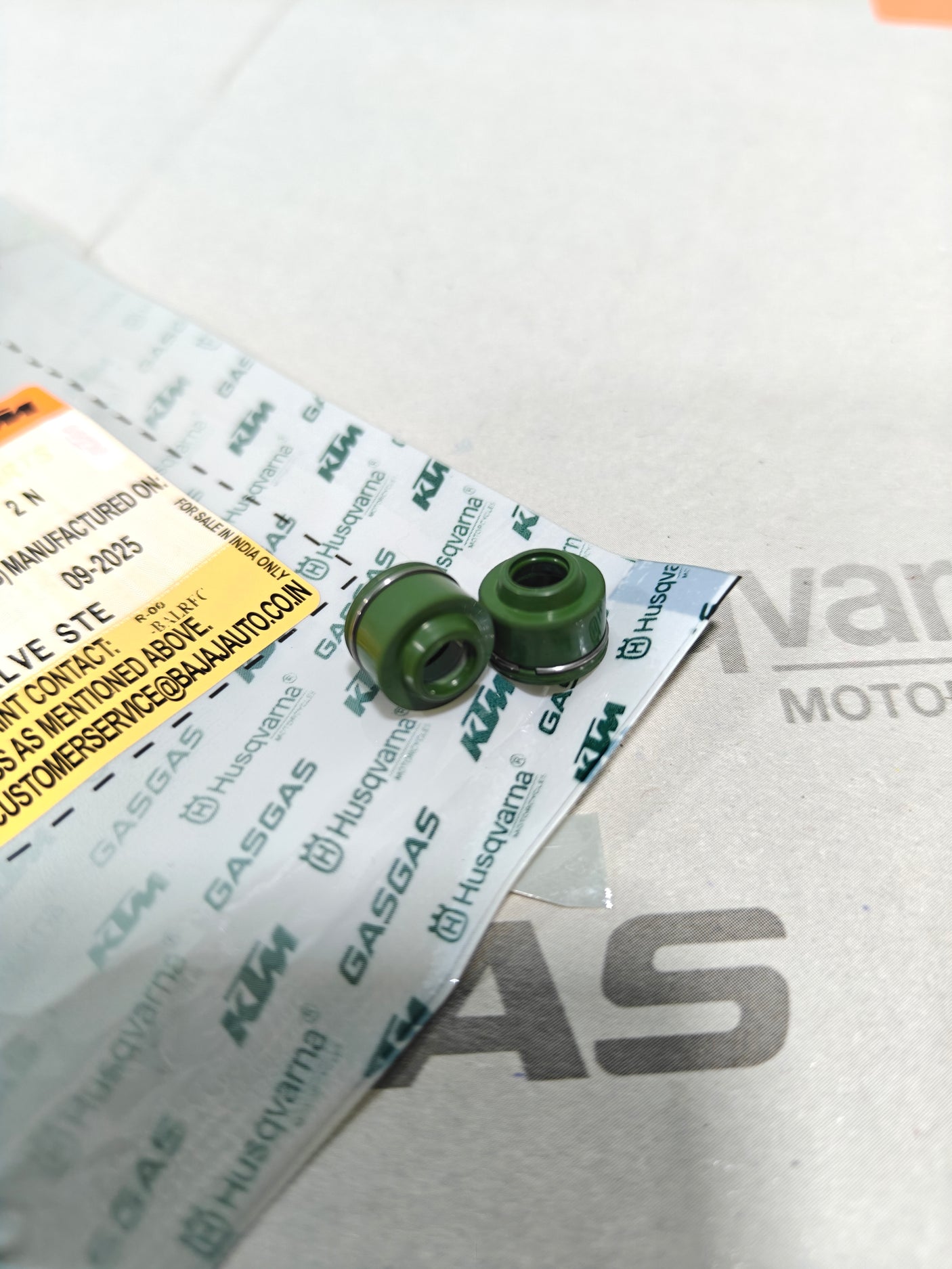 KTM VALVE OIL SEAL -CB101009