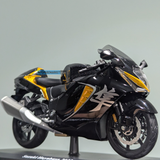 Suzuki Hayabusa 2022 - Maisto Miniature (Big Size Model: *1/12)