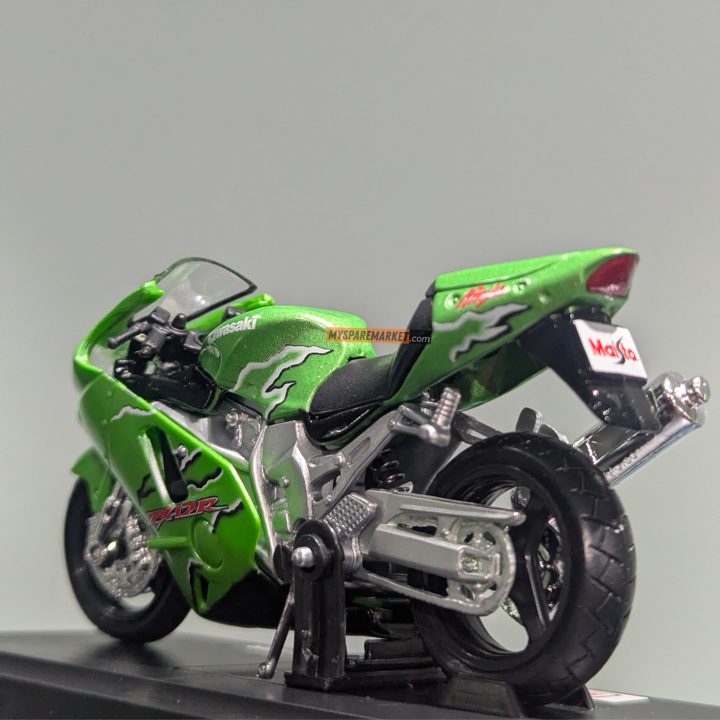 Kawasaki Ninja ZX - 12R - Maisto Miniature (Small Size Model: *1/18)