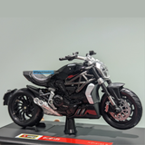 Ducati XDiavel S- Maisto Miniature (Small Size Model: *1/18)