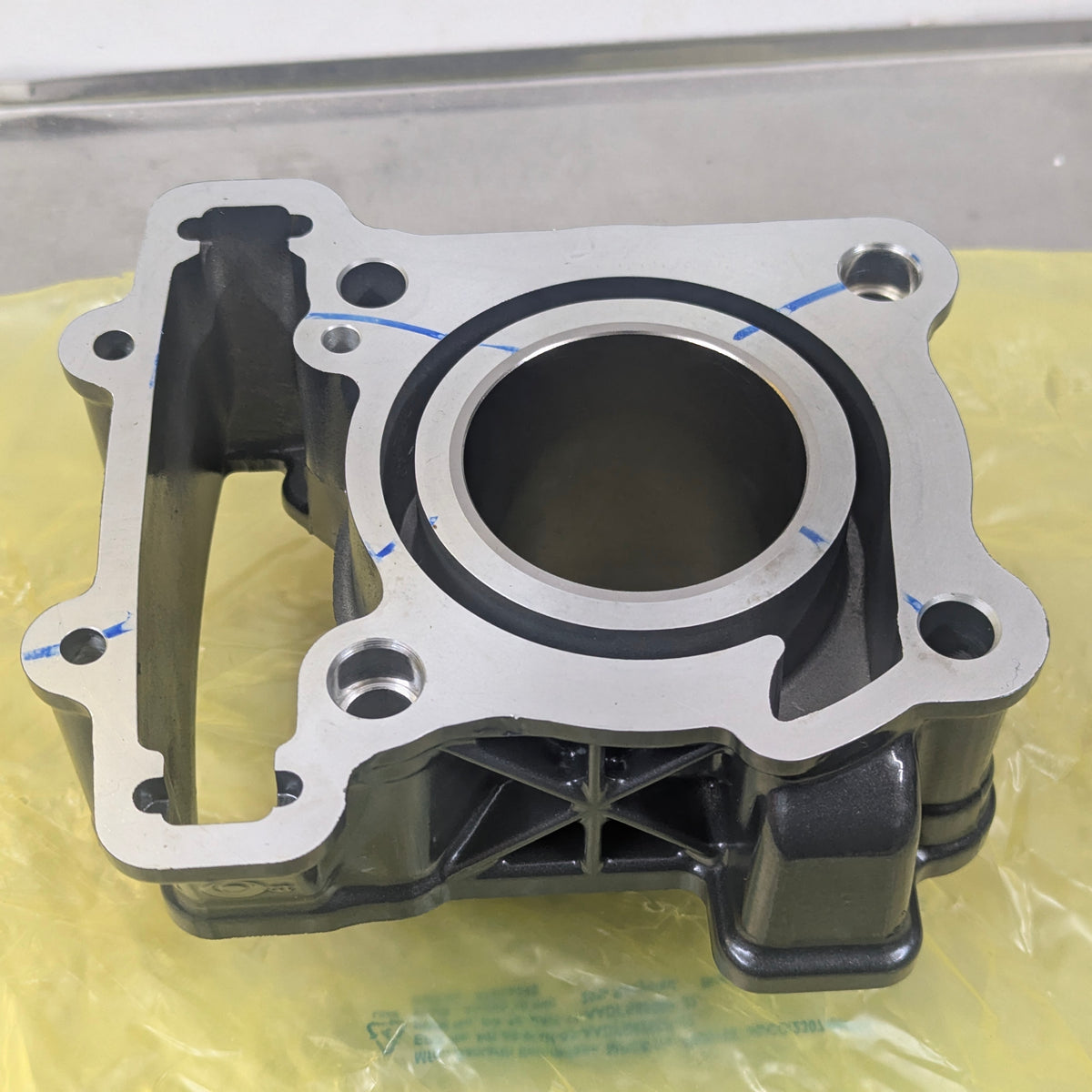 BLOCK - RC & Duke 125cc (Block only) (JG521010) – MySpareMarket