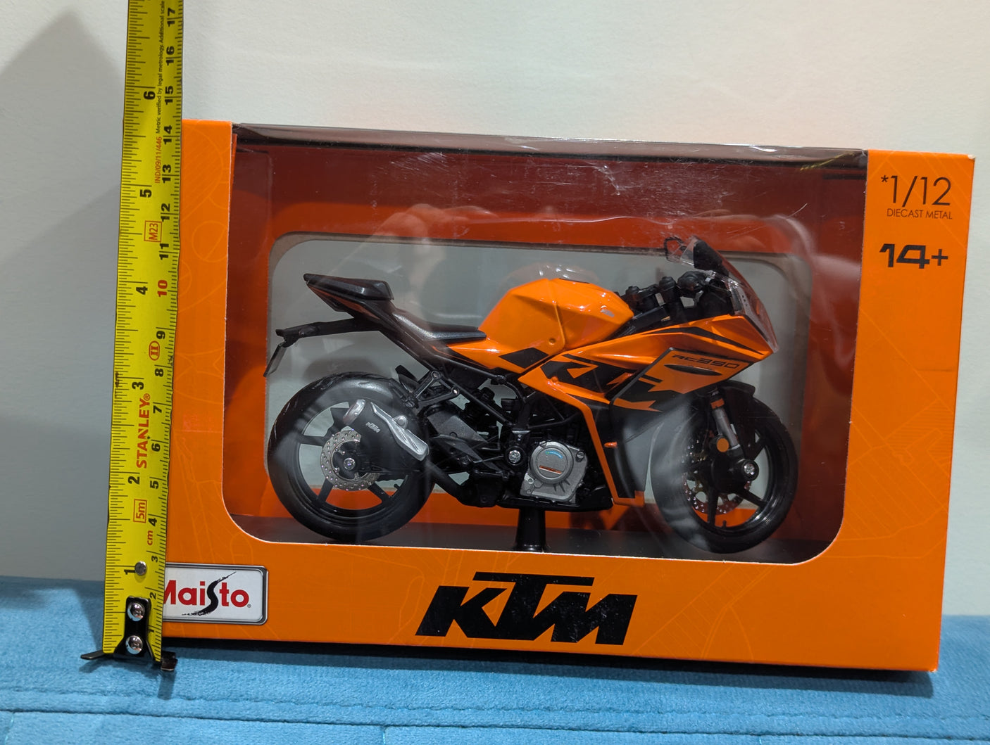 KTM RC 390 - MAISTO MINIATURE