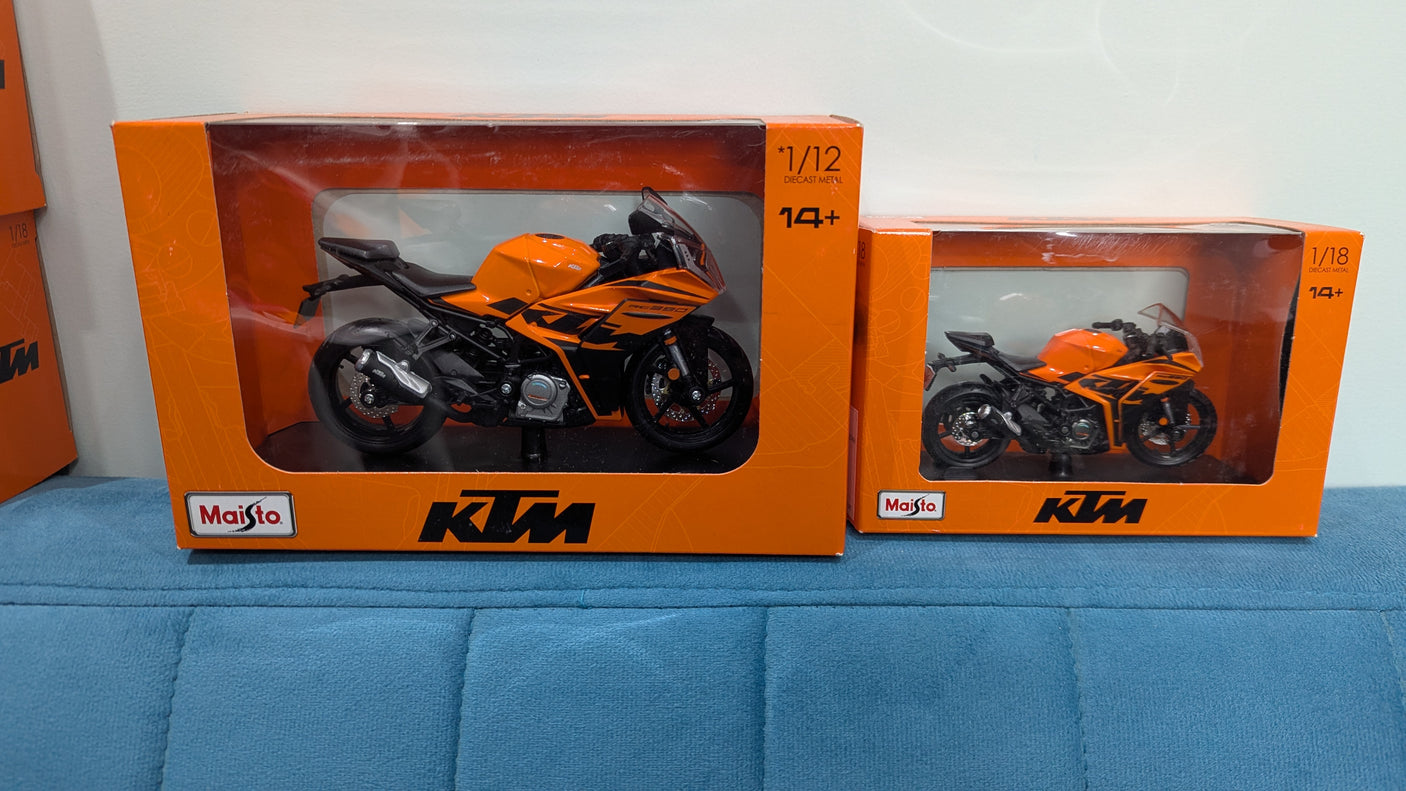 KTM RC 390 - MAISTO MINIATURE